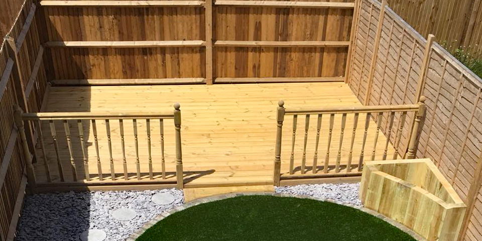 Decking By The Grass Master